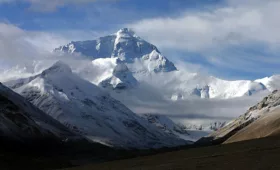 best season for everest base camp