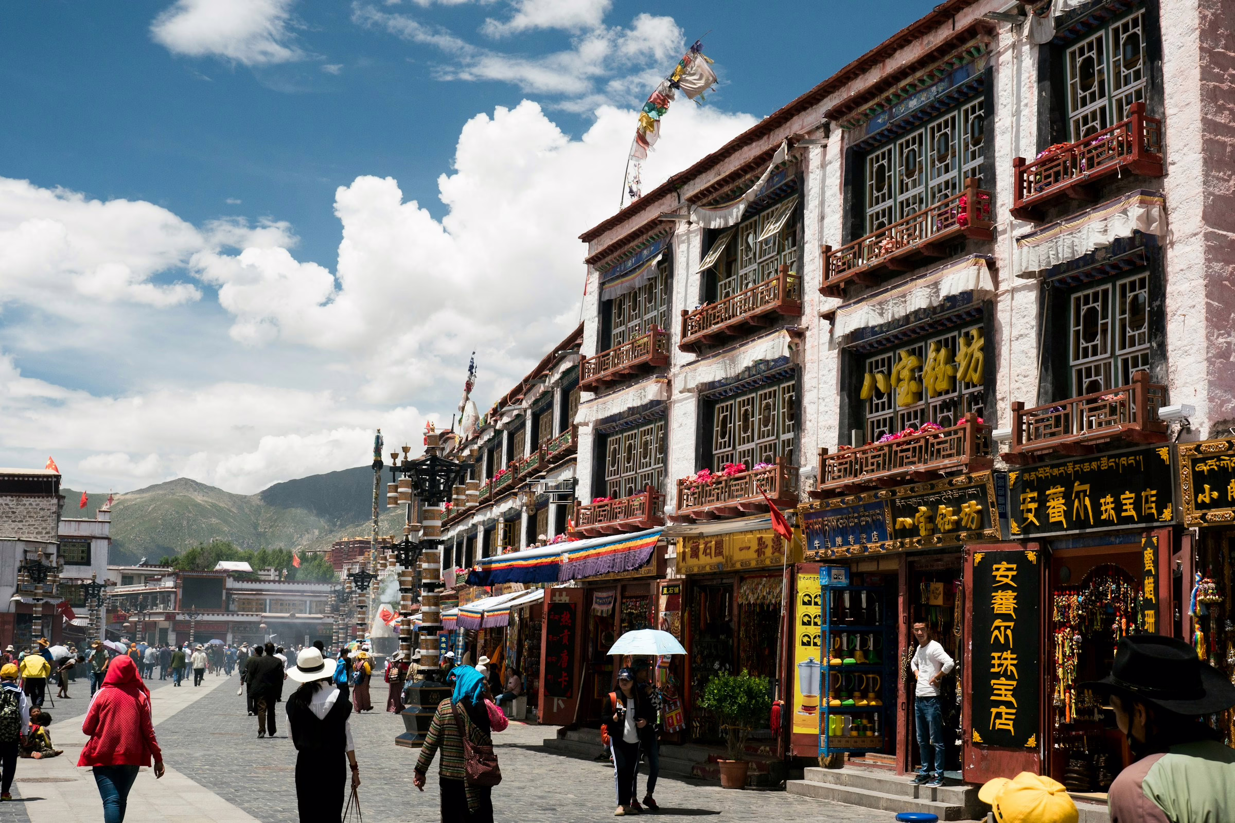 Everest Base Camp via Tibet - 8 Days
